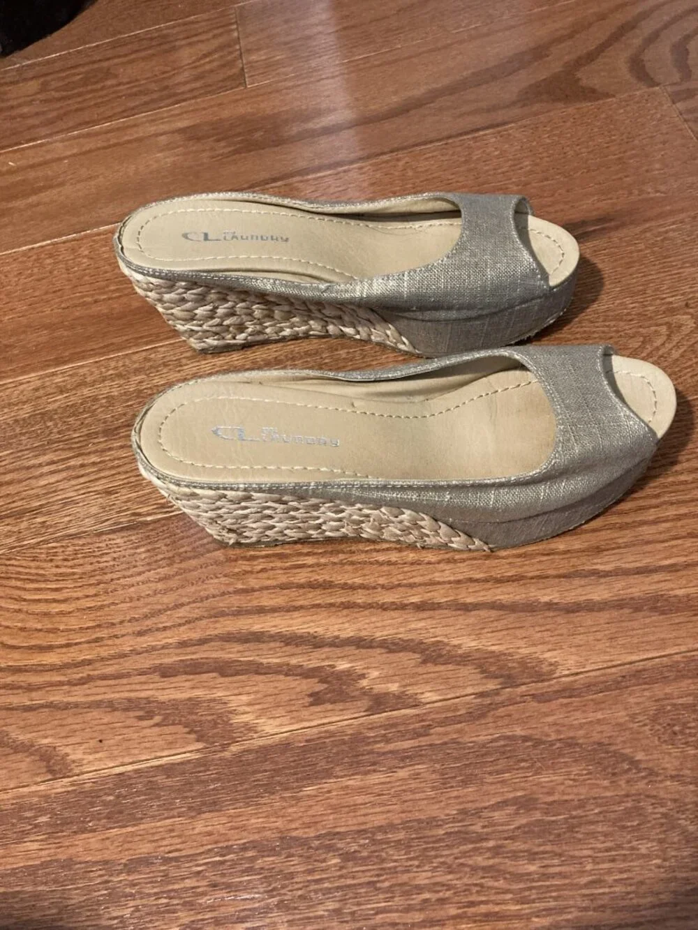CL BY Chinese Laundry peep toe espadrille wedge